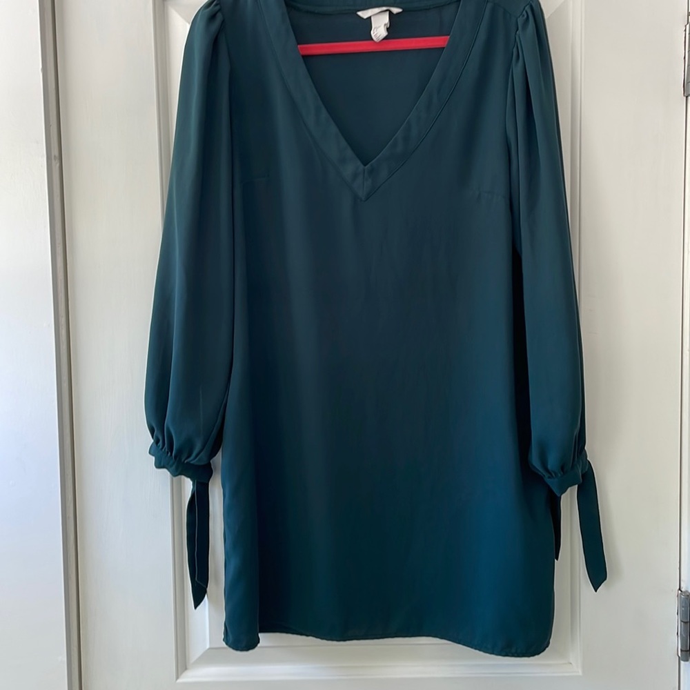 H&M ladies green dress
